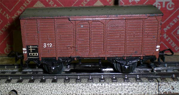 312 Gesloten goederen wagen( object 00014 )