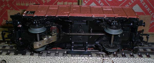 320 Gesloten sluit goederen wagen ( object 00019)