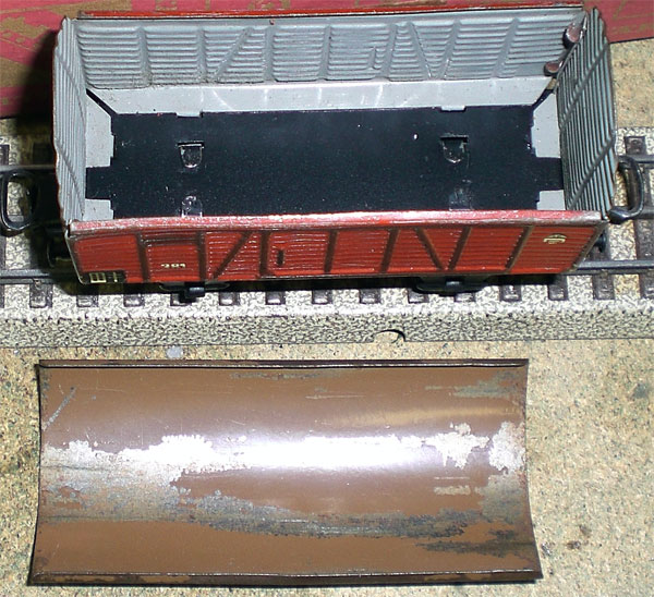 RS 800 Treinset + 7 blikken goederen wagens (Order 00027 )