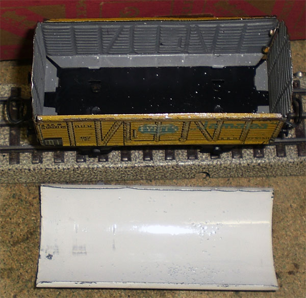 RS 800 Treinset + 7 blikken goederen wagens (Order 00027 )