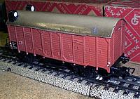 320 Gesloten sluit goederen wagen ( object 00019)